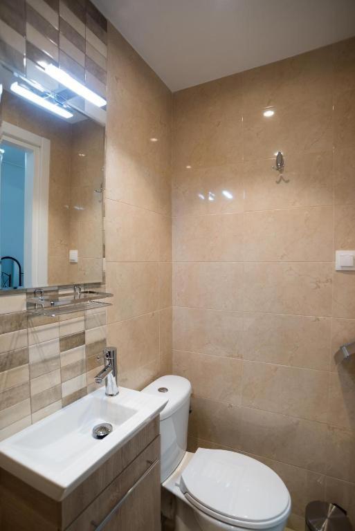 Monastiraki 3-4 Blue Sky Apartman Athén Kültér fotó